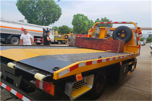 德江附近拖车电话号码服务